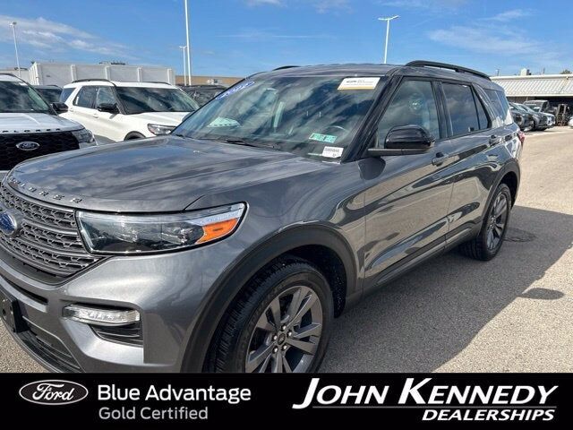 2022 FORD Explorer