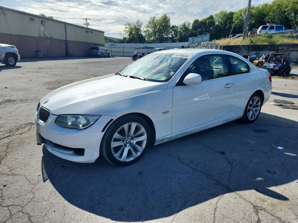 2011 BMW 3 Series
