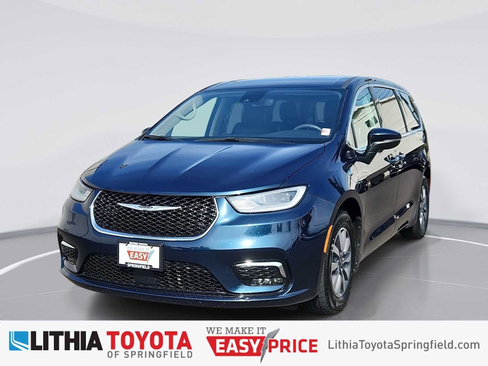 2023 CHRYSLER Pacifica