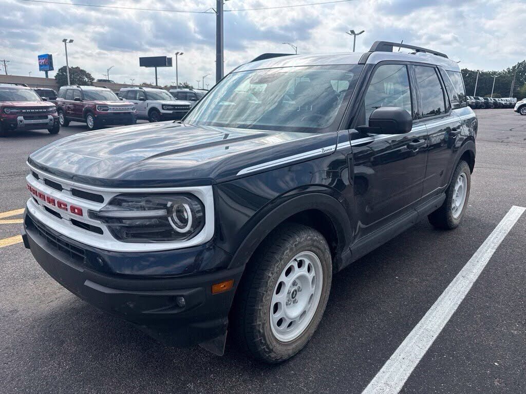 2023 FORD Bronco