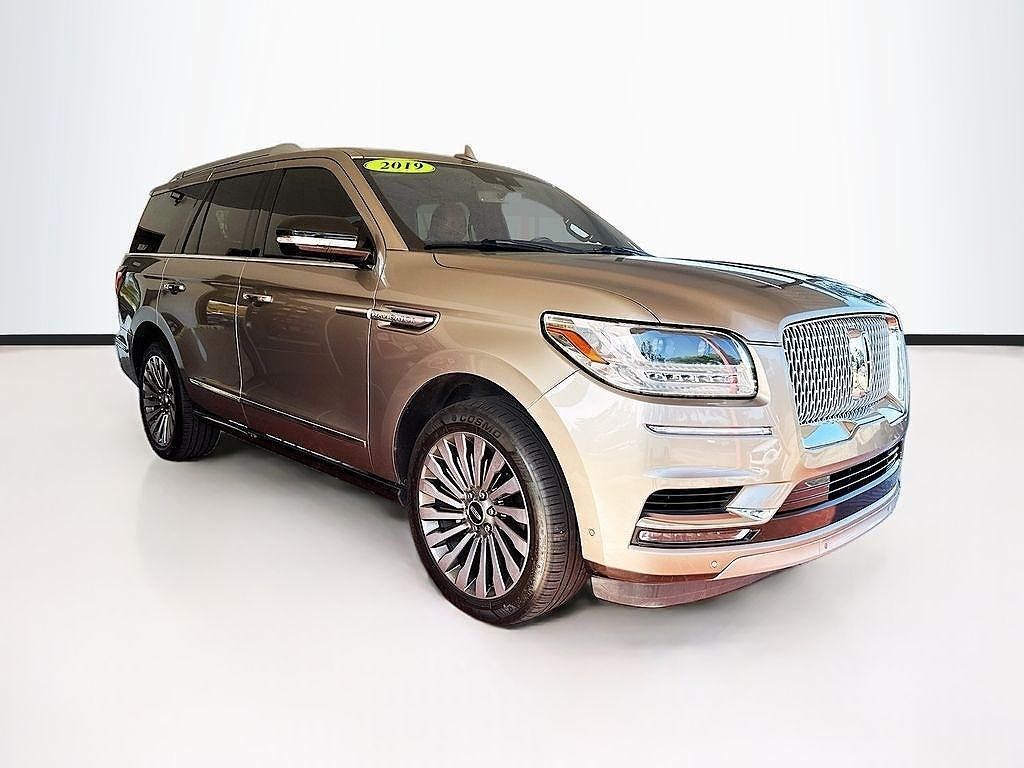 2019 LINCOLN Navigator