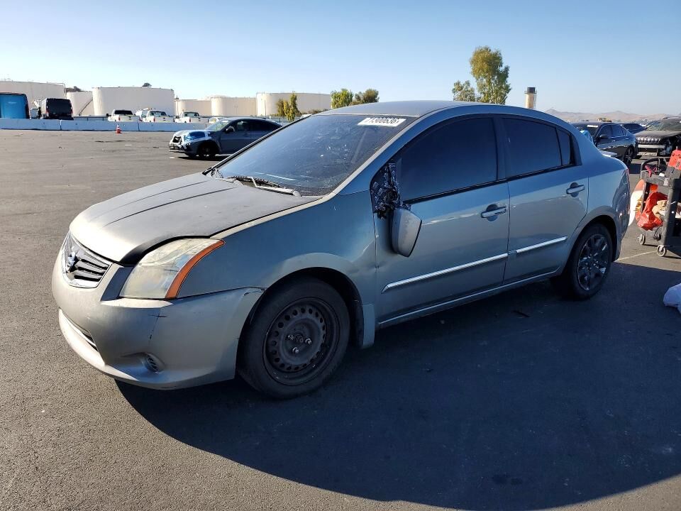 2012 NISSAN Sentra