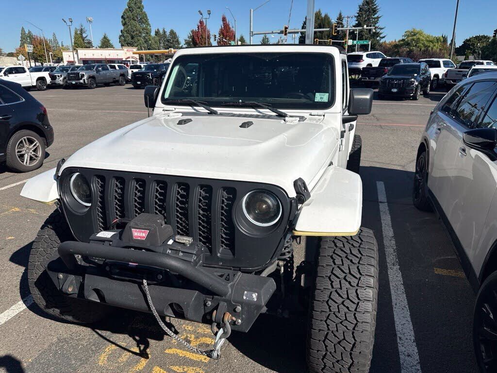 2021 JEEP Gladiator
