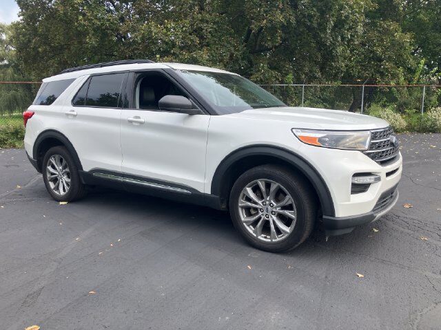 2022 FORD Explorer