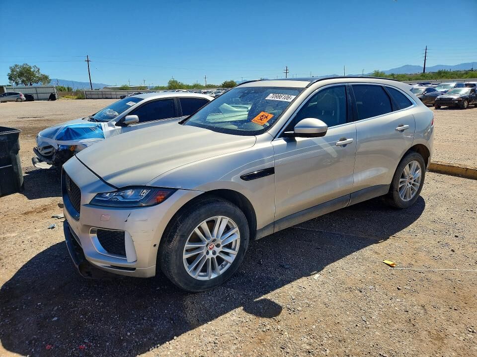2017 JAGUAR F-Pace