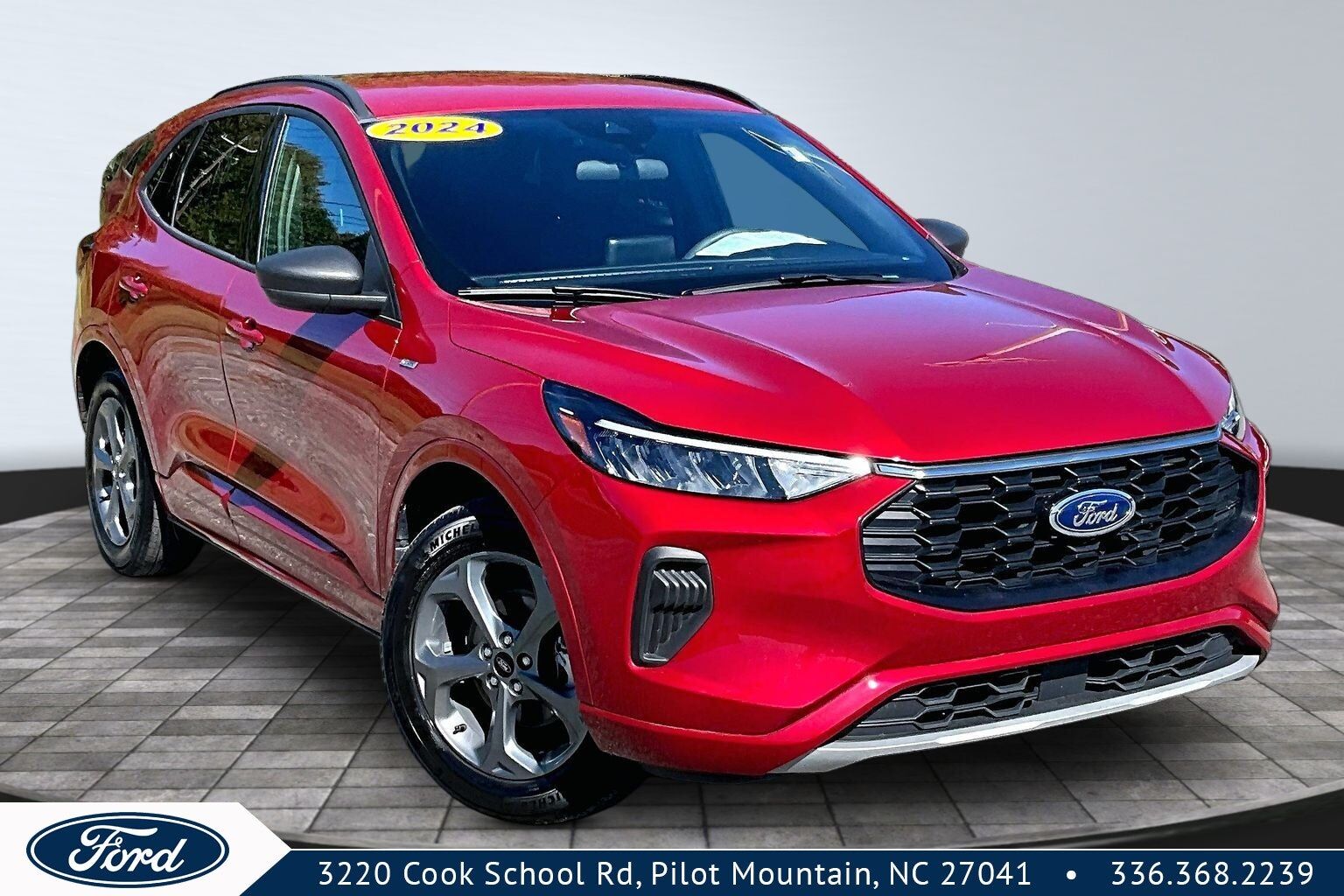 2024 FORD Escape