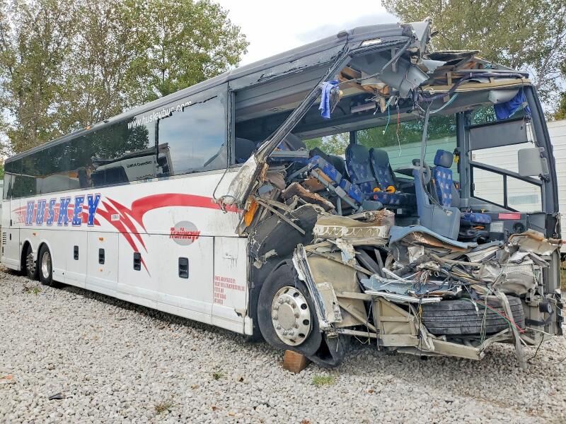 2017 VAN HOOL Commuter Coach