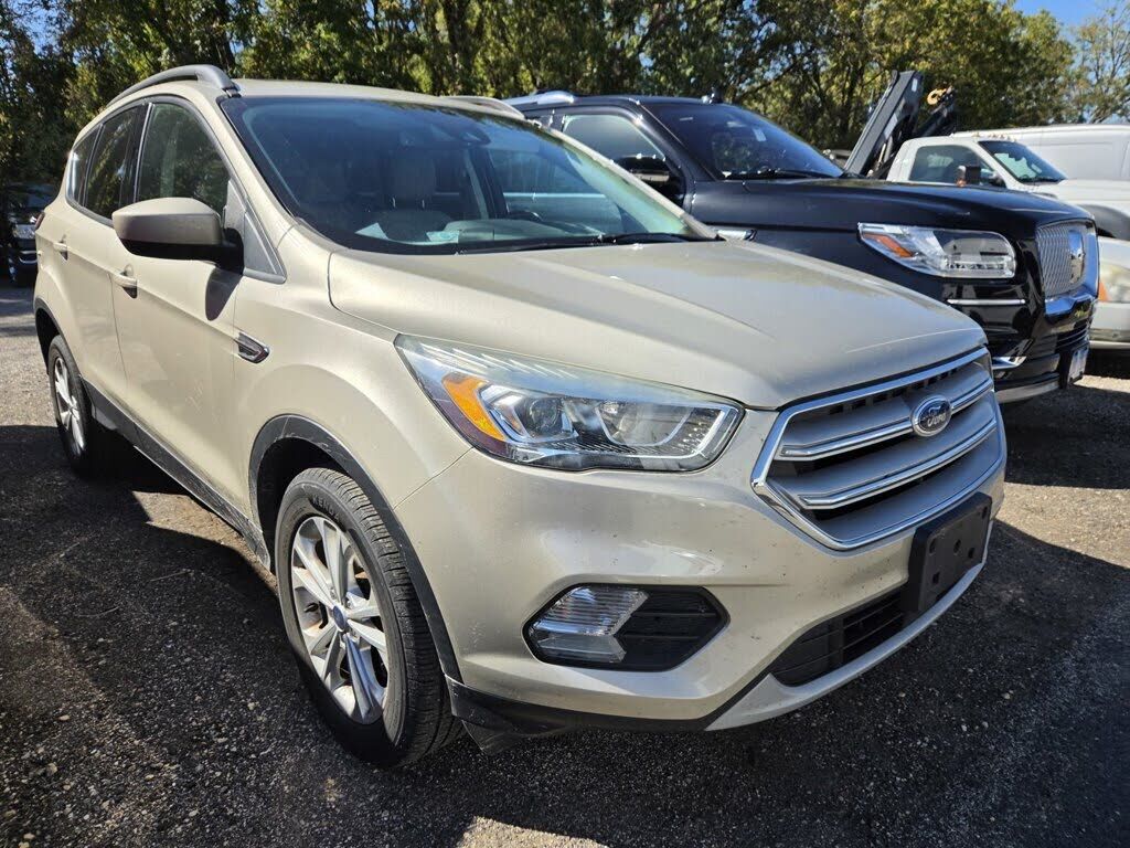 2018 FORD Escape