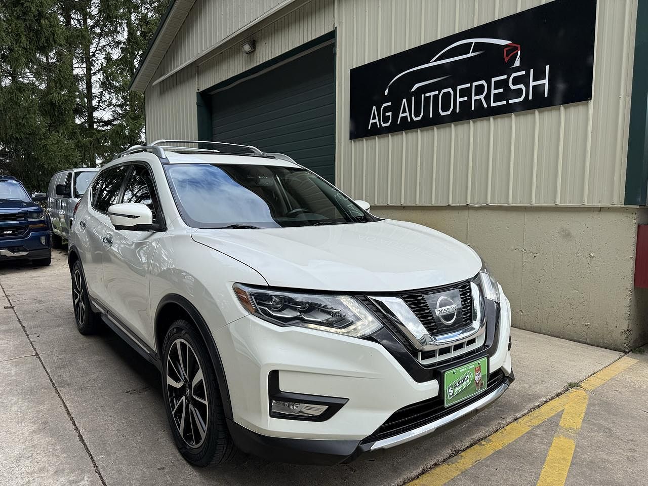 2017 NISSAN Rogue