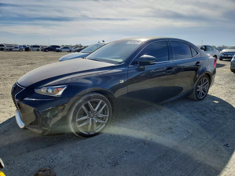 2018 LEXUS IS