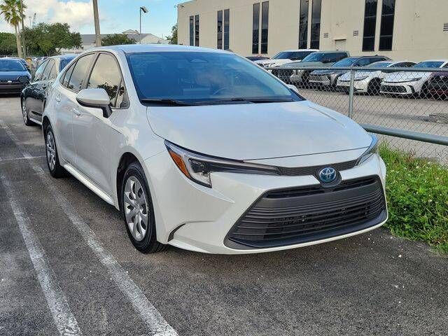 2025 TOYOTA Corolla
