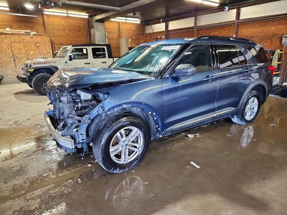 2020 FORD Explorer