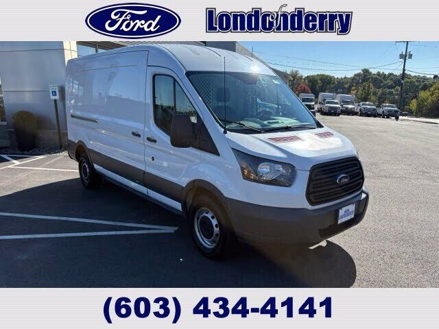 2015 FORD Transit