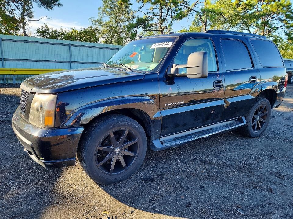 2003 CADILLAC Escalade