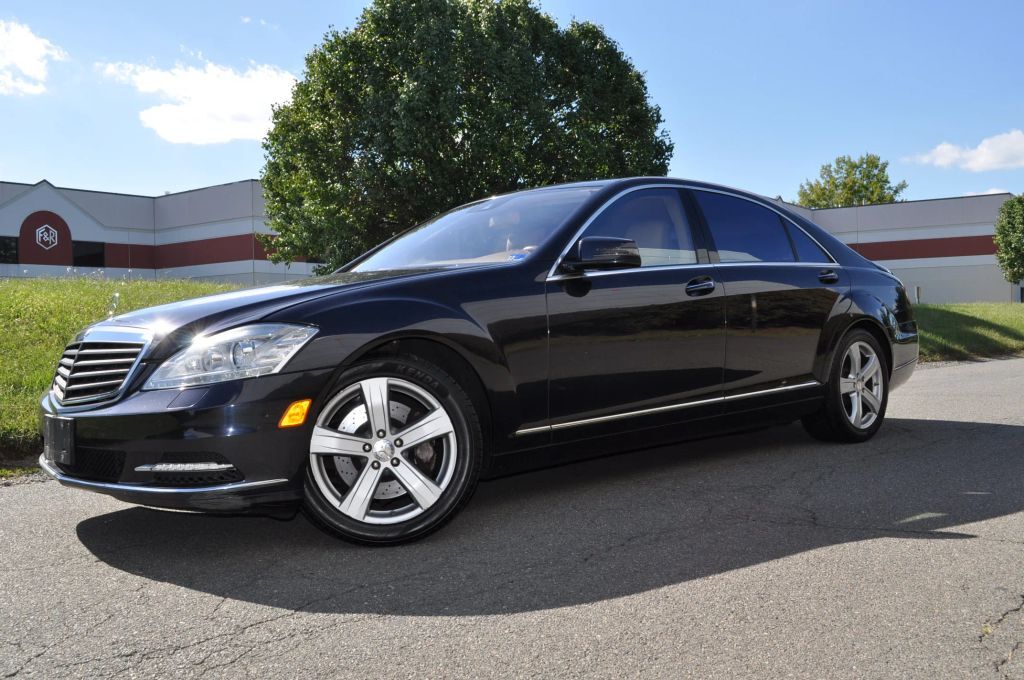2010 MERCEDES-BENZ S-Class