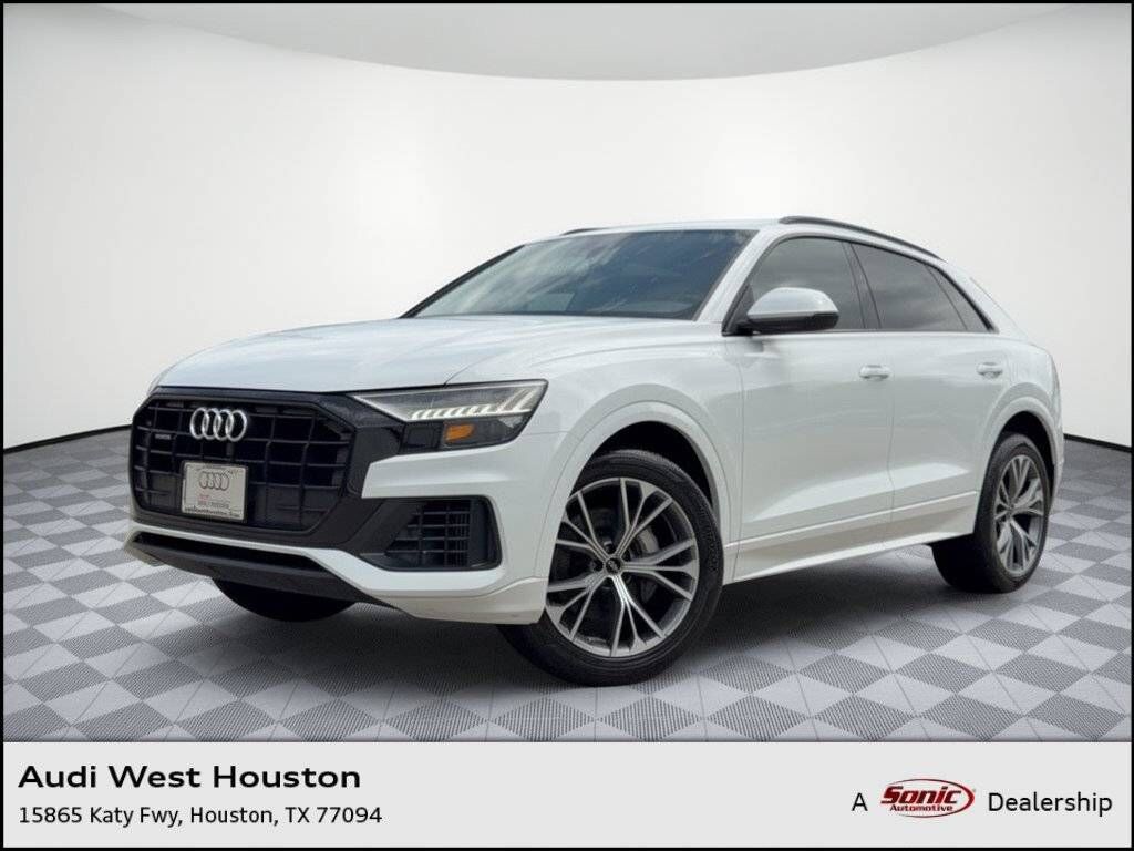 2023 AUDI Q8