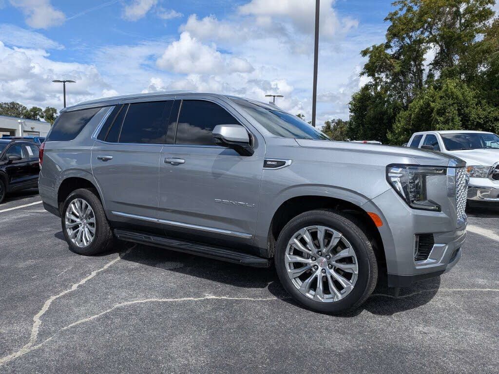 2024 GMC Yukon