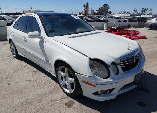 2009 MERCEDES-BENZ E-Class