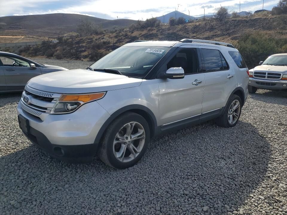 2013 FORD Explorer