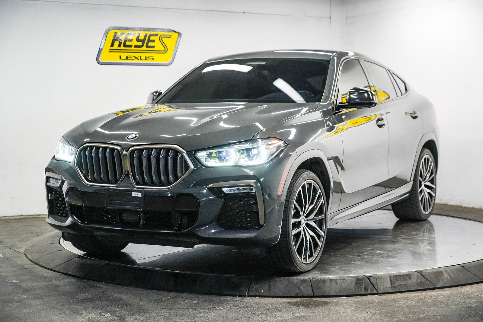 2021 BMW X6
