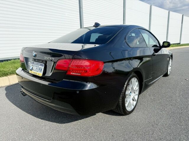 2011 BMW 3 Series