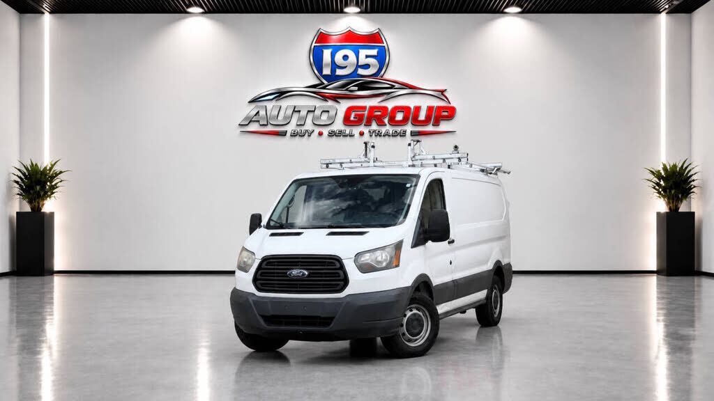 2017 FORD Transit