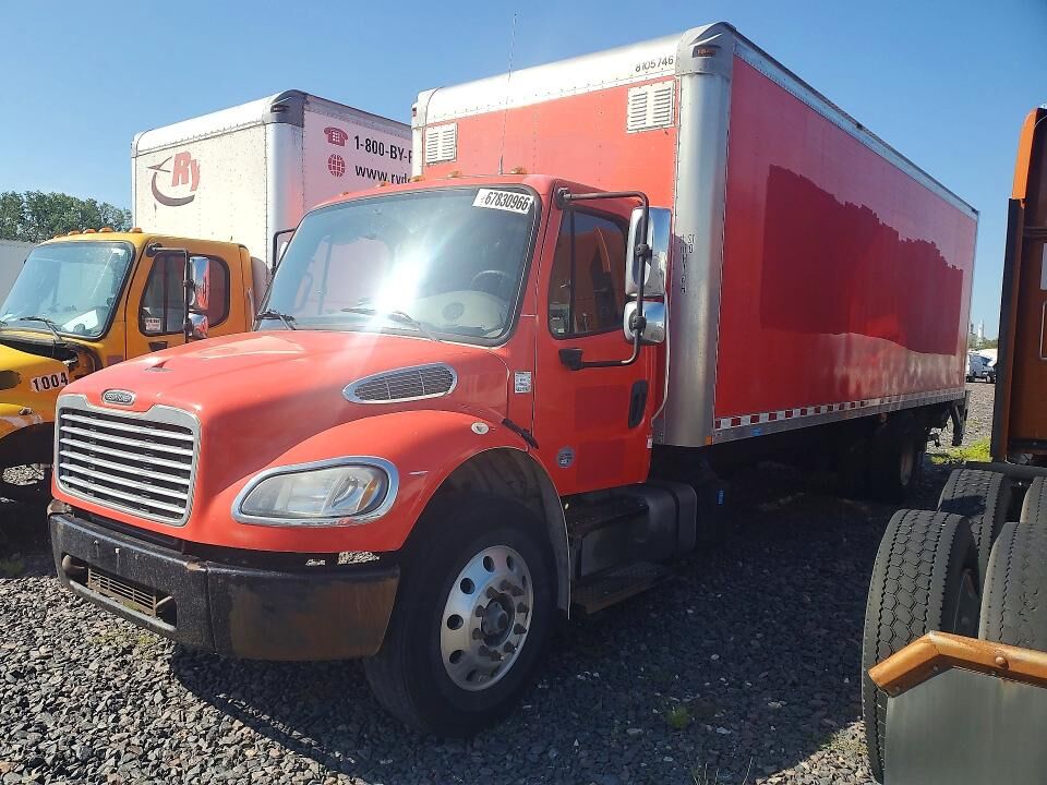 2017 FREIGHTLINER M2
