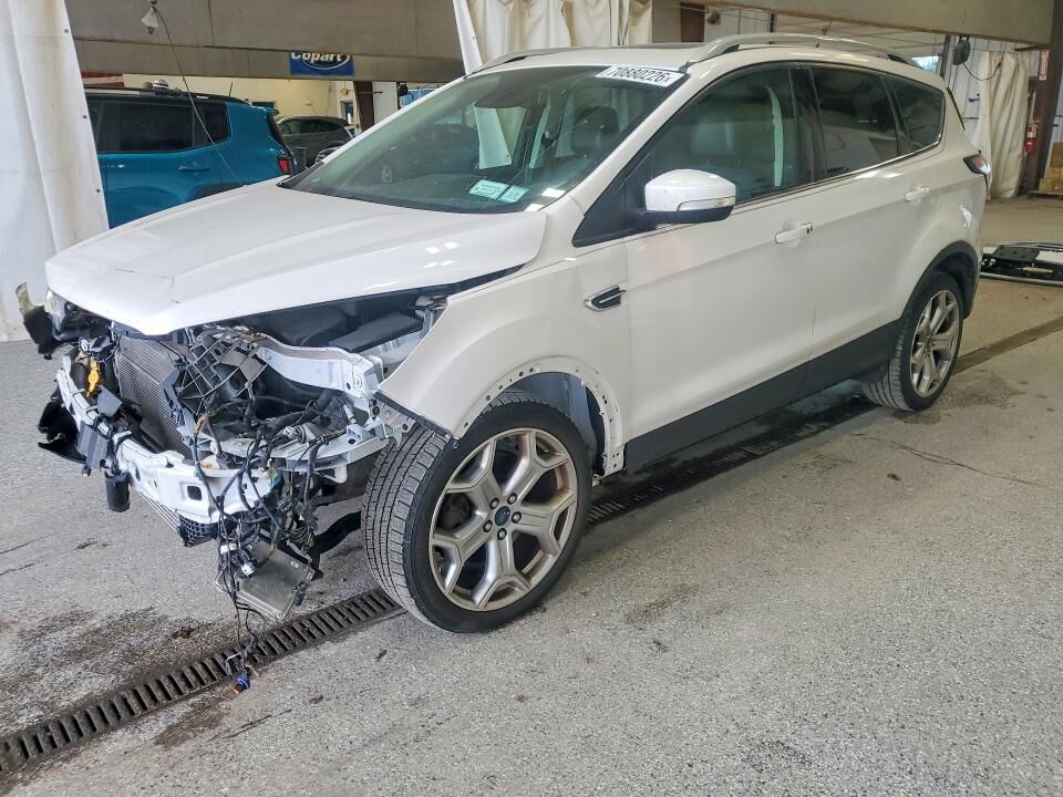 2017 FORD Escape