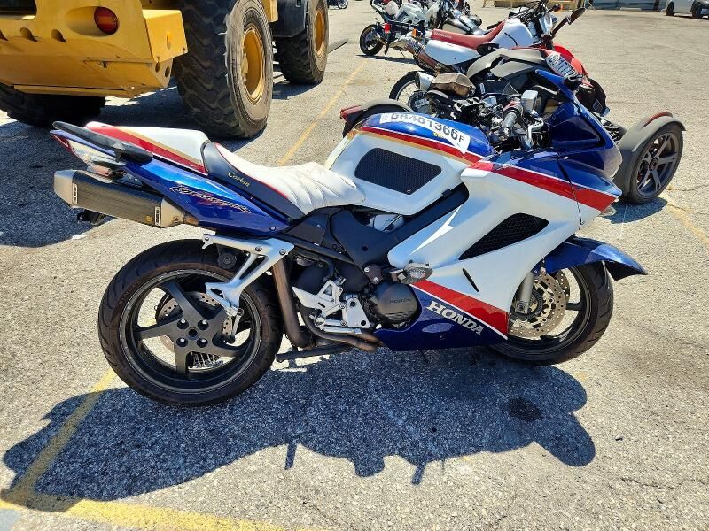 2007 HONDA VFR800