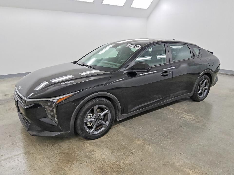 2025 KIA K4