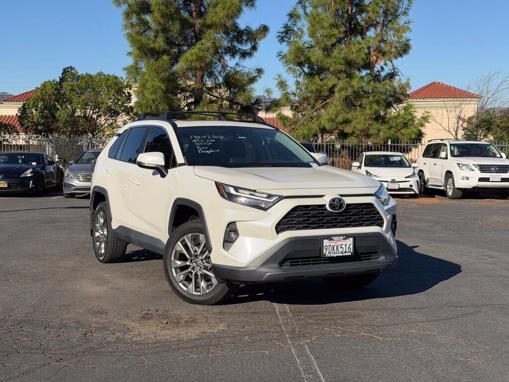 2022 TOYOTA RAV4