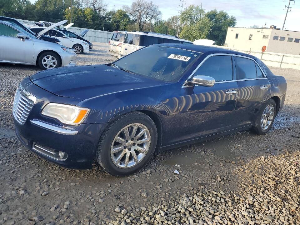 2013 CHRYSLER 300