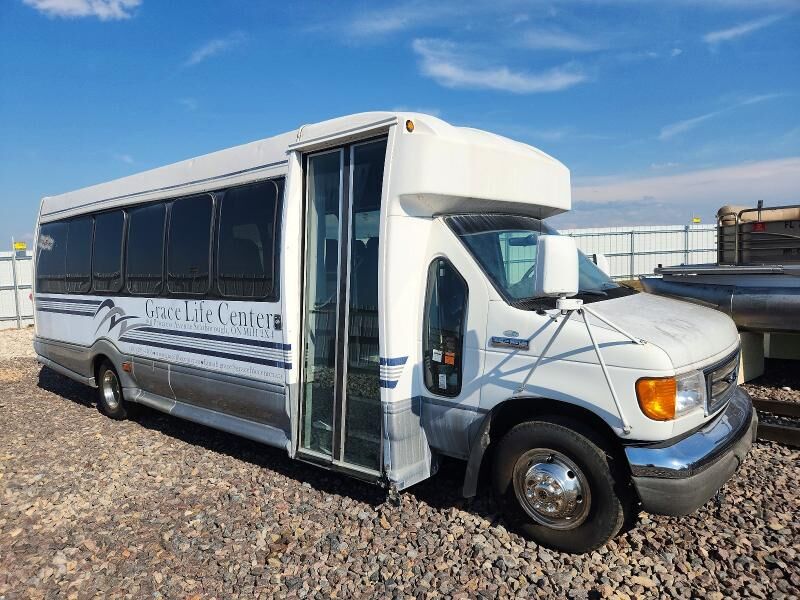 2006 FORD E-450