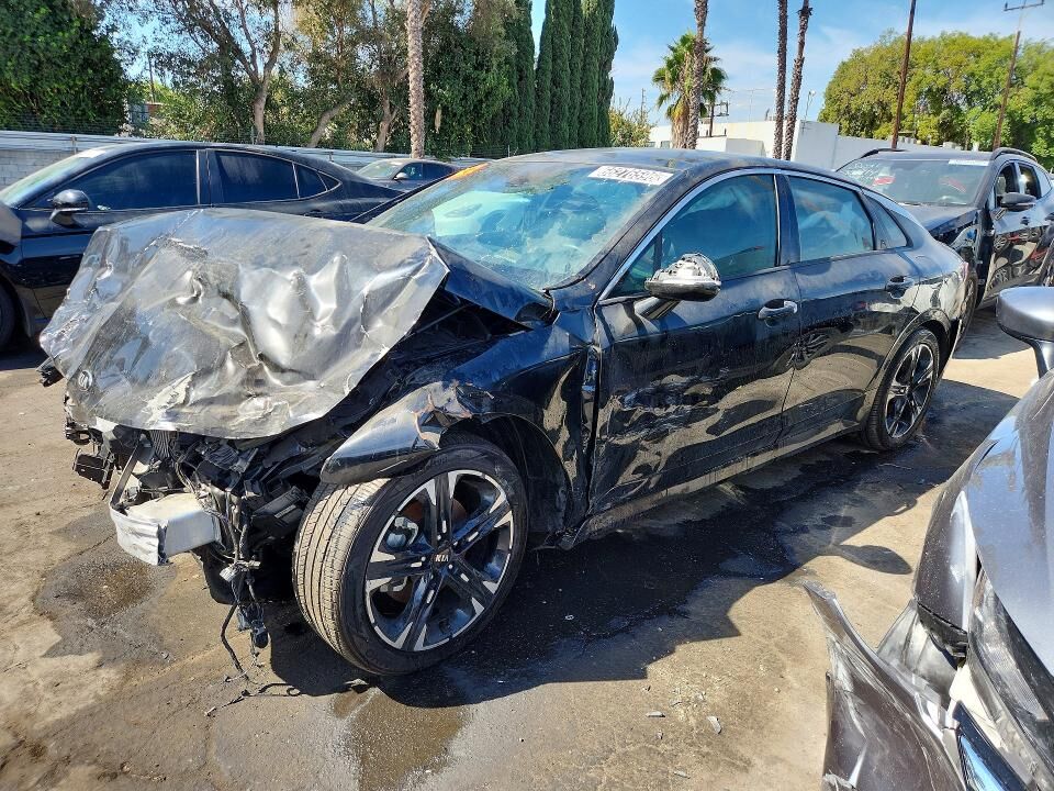 2021 KIA K5