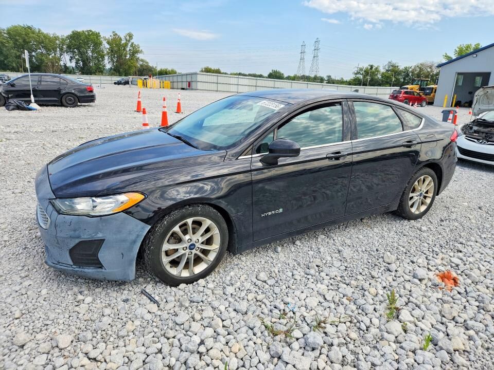 2019 FORD Fusion
