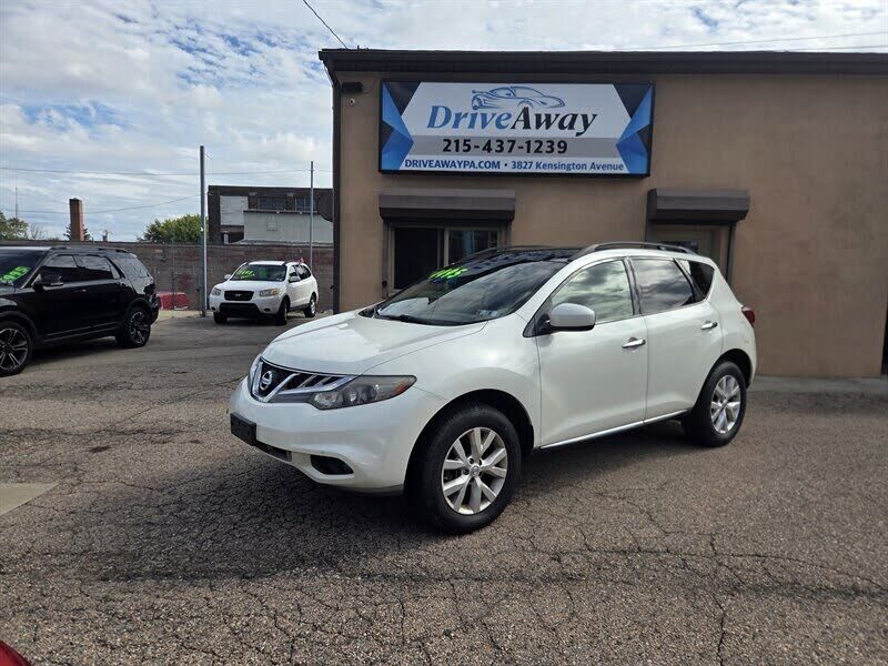 2011 NISSAN Murano