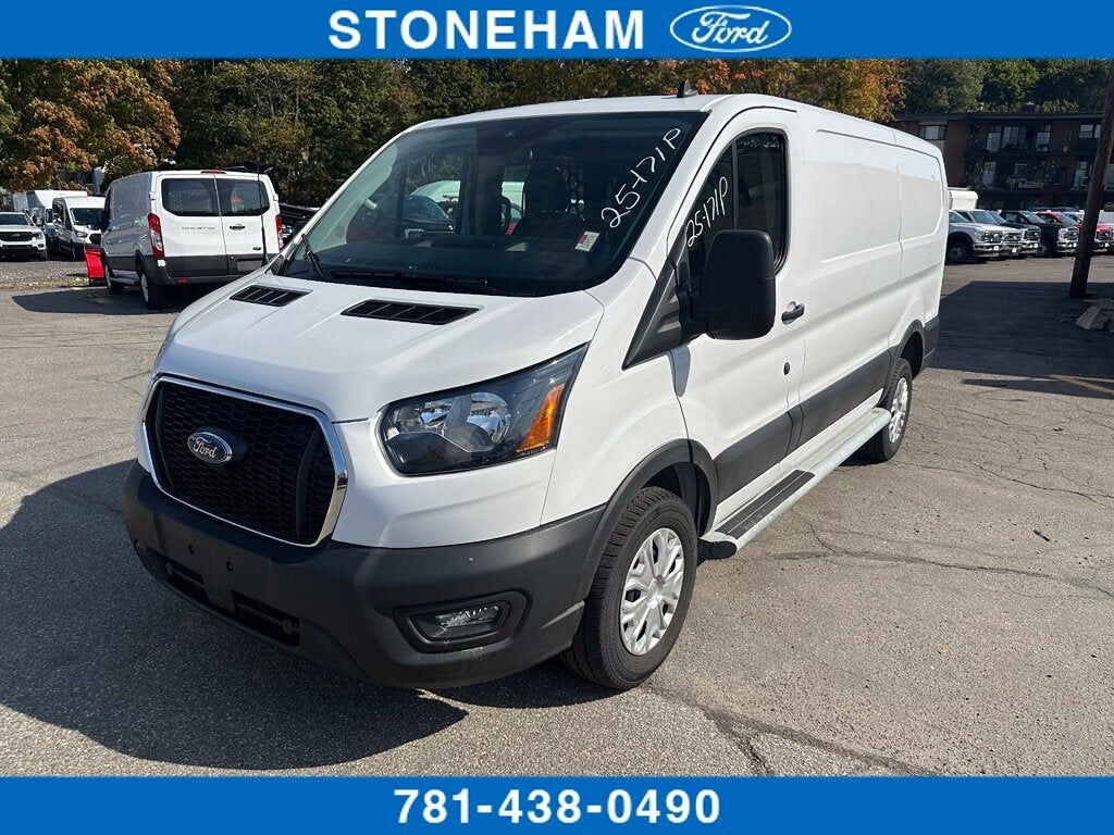 2025 FORD Transit