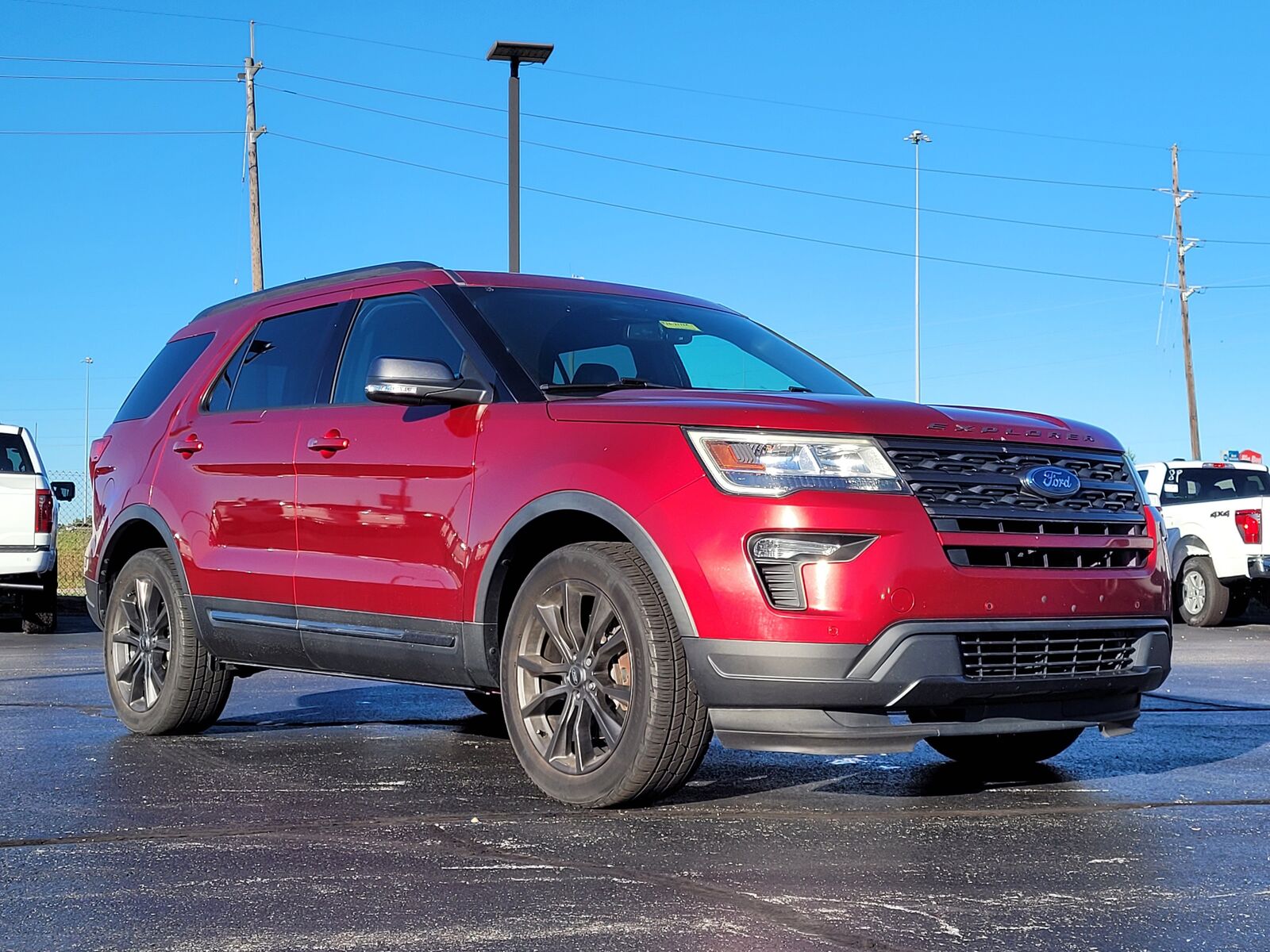 2018 FORD Explorer