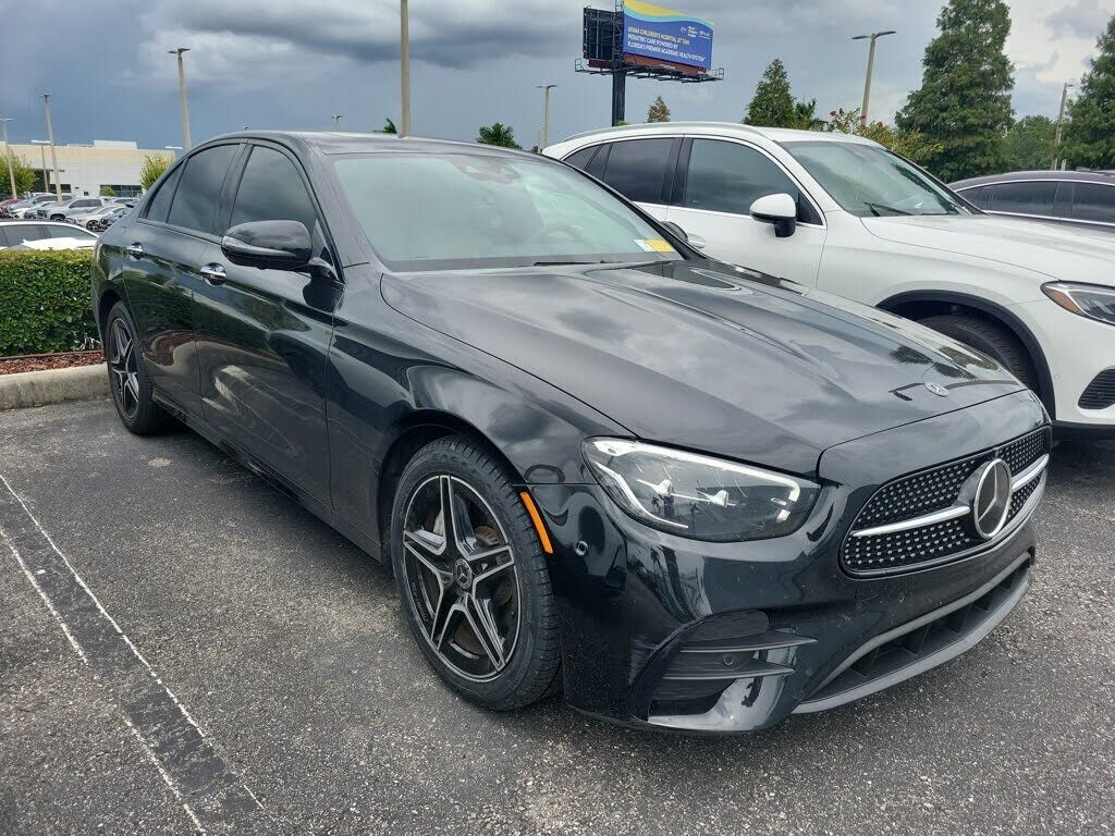 2021 MERCEDES-BENZ E-Class