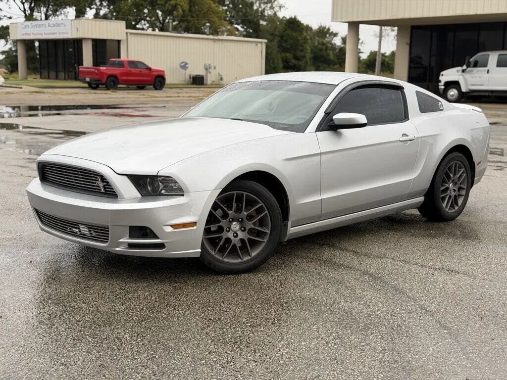 2014 FORD Mustang
