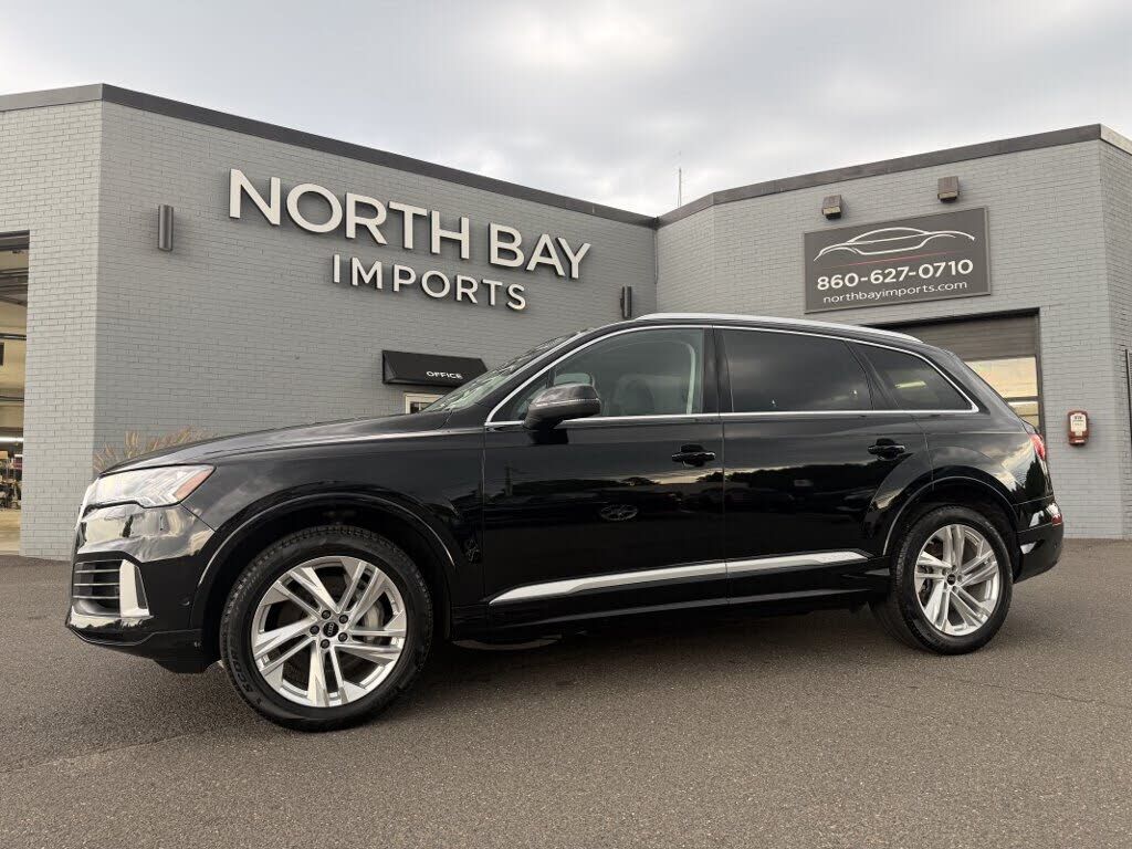 2023 AUDI Q7