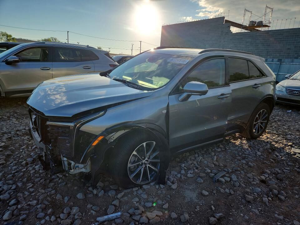 2025 CADILLAC XT4