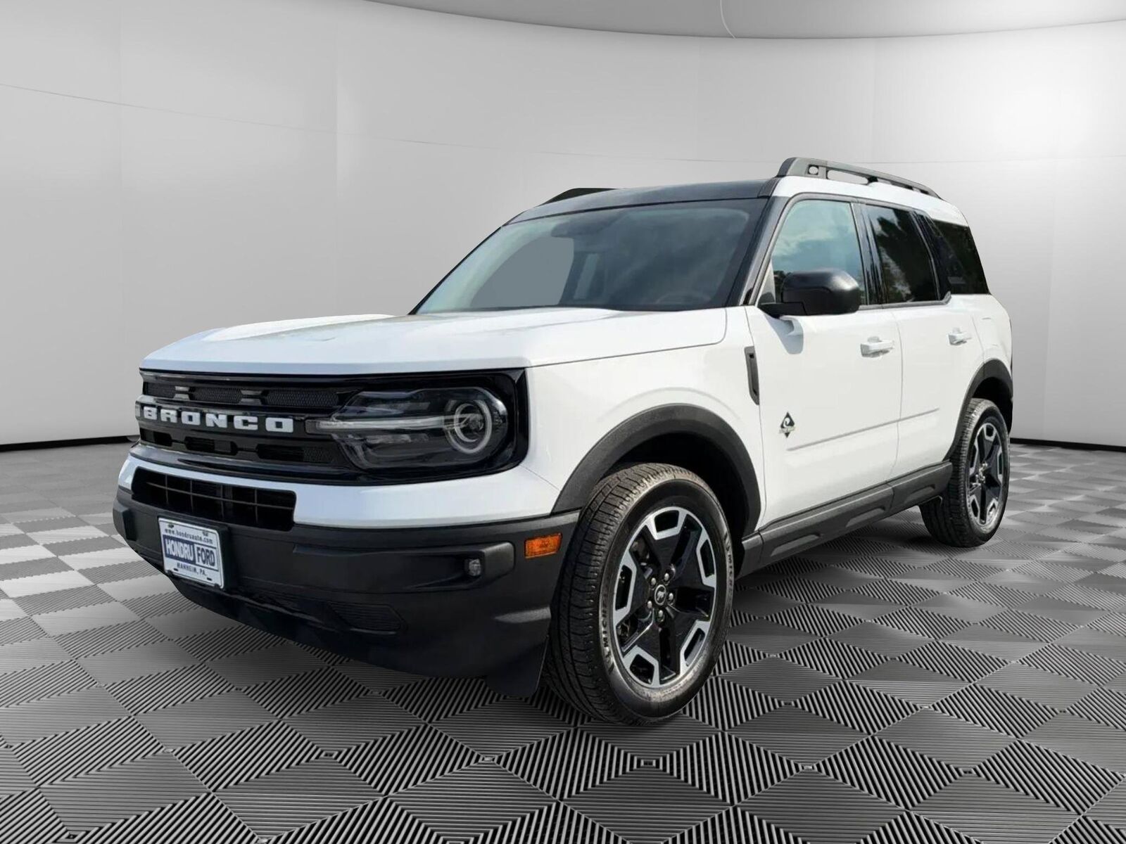 2023 FORD Bronco