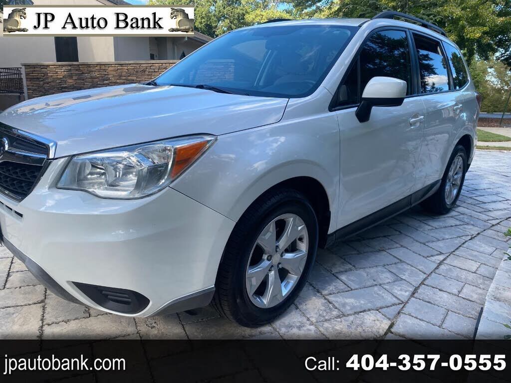 2015 SUBARU Forester