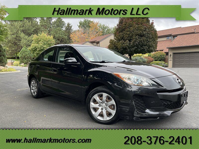 2013 MAZDA Mazda3