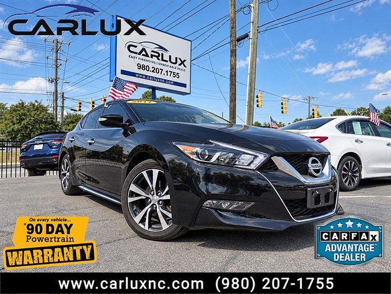 2017 NISSAN Maxima