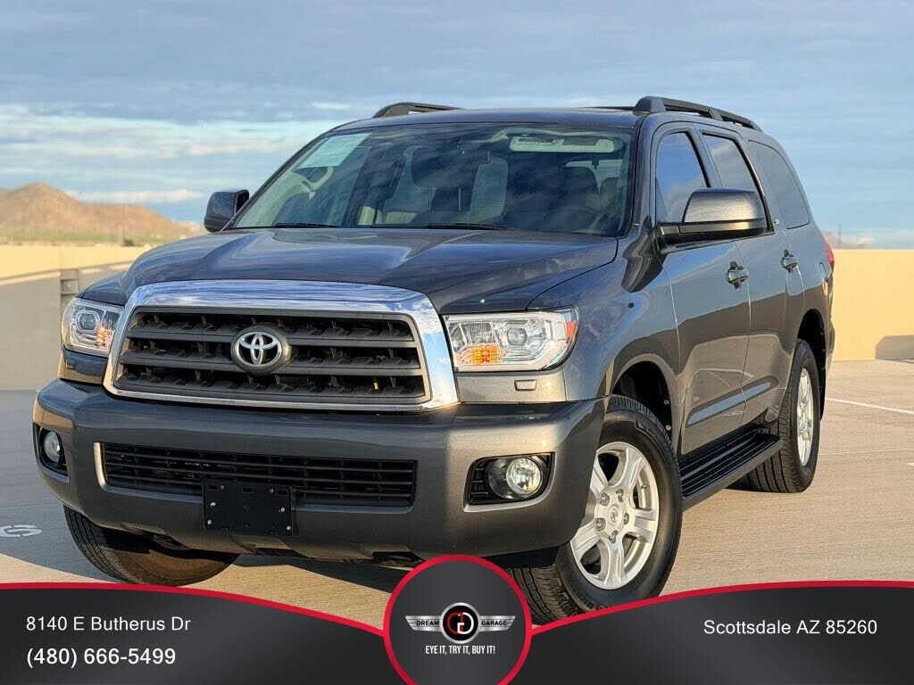 2013 TOYOTA Sequoia