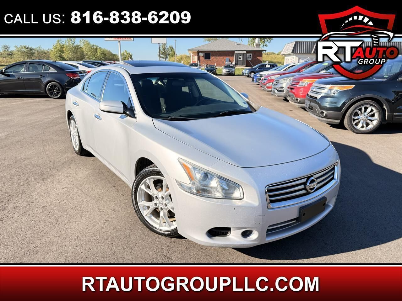 2012 NISSAN Maxima