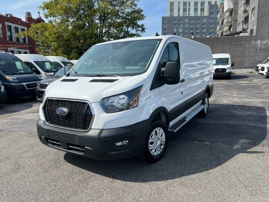 2025 FORD Transit