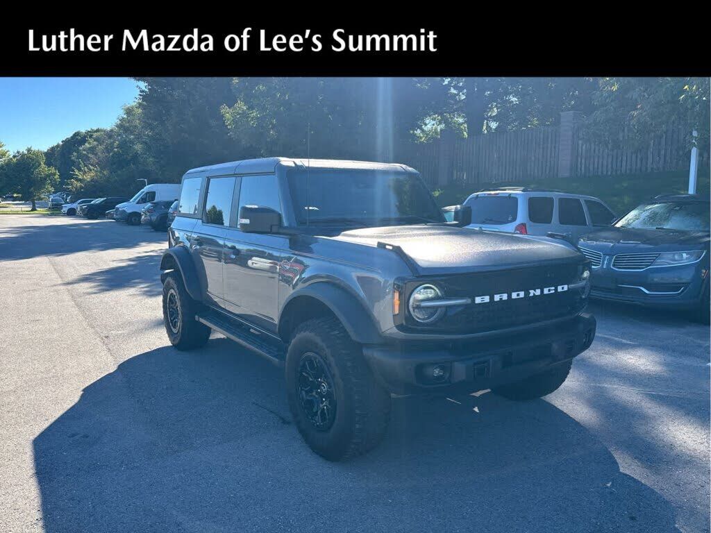 2022 FORD Bronco